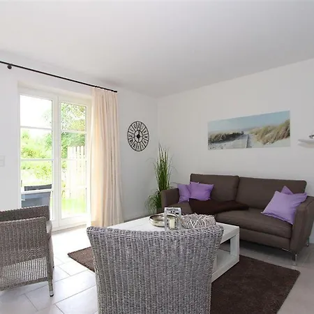 Holiday home Haushaelfte-5d-id-332 Sankt Peter-Ording