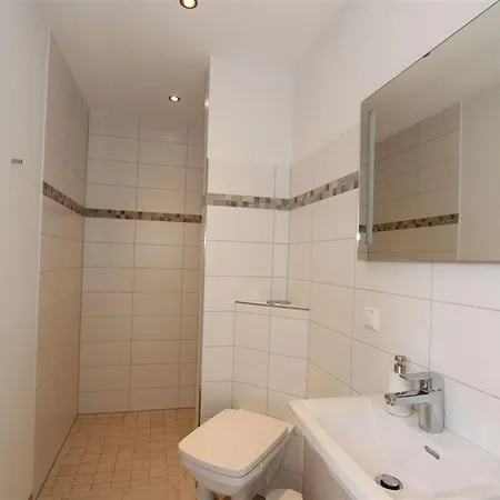 Haushaelfte-5d-id-332 Holiday home