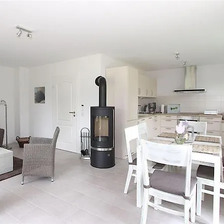 Haushaelfte-5d-id-332 Holiday home Sankt Peter-Ording