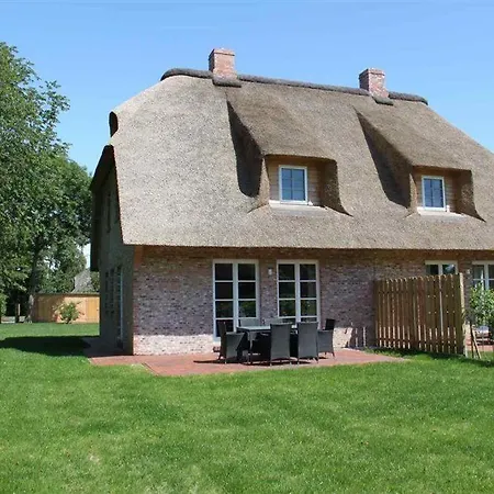 Haushaelfte-5d-id-332 Holiday home Sankt Peter-Ording