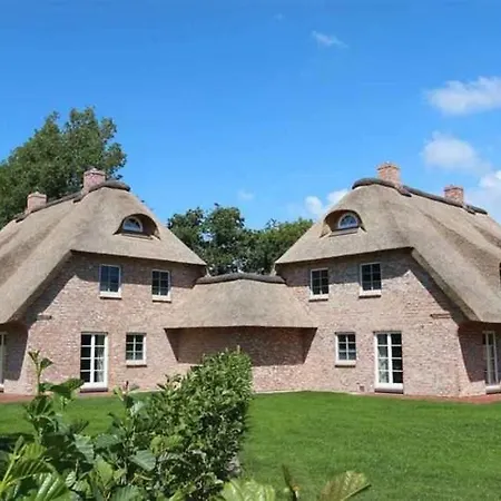 Haushaelfte 5d Id 332 Holiday home